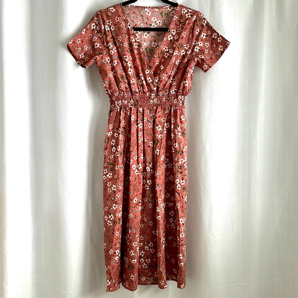 Size Small Pink Floral Short-Sleeve Dress